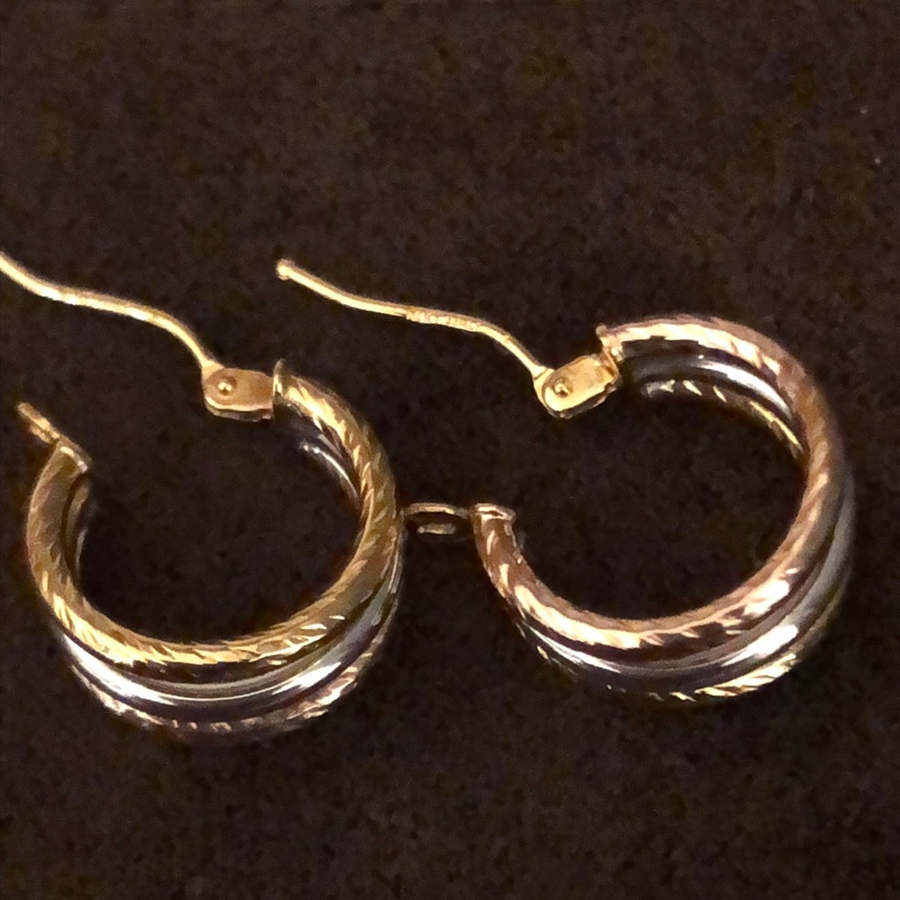 14k tri color gold hoop earring.